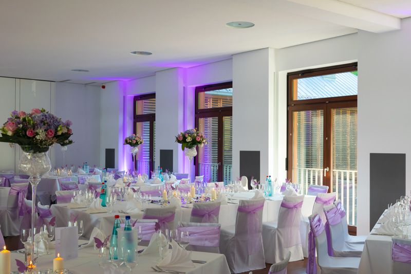 DJ Hochzeit Christian Libor im SeePavillon in Berlin – Dekoration DJ Hochzeit Christian Libor im SeePavillon in Berlin - Dekoration