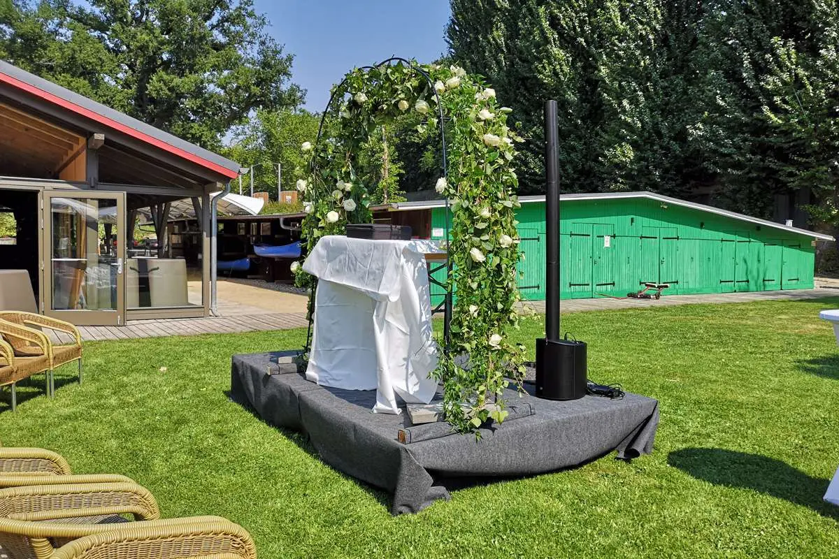 DJ Hochzeit Berlin Christian Libor – Söhnel Werft – Freie Trauung Technik DJ Hochzeit Berlin Christian Libor - Söhnel Werft - Freie Trauung Technik