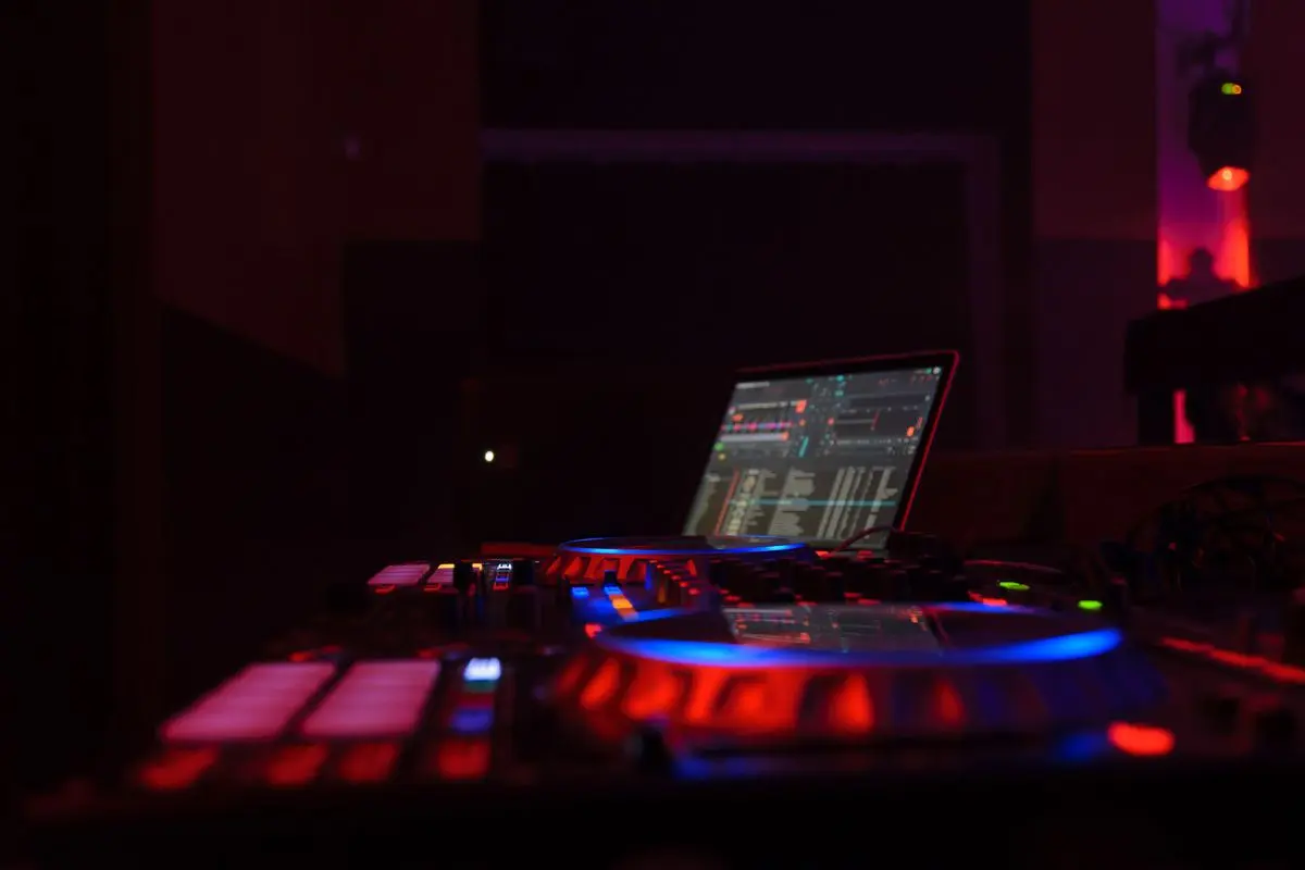 DJ Event Berlin Potsdam Brandenburg Christian Libor für Sie unterwegs DJ Event Berlin Potsdam Brandenburg Christian Libor für Sie unterwegs