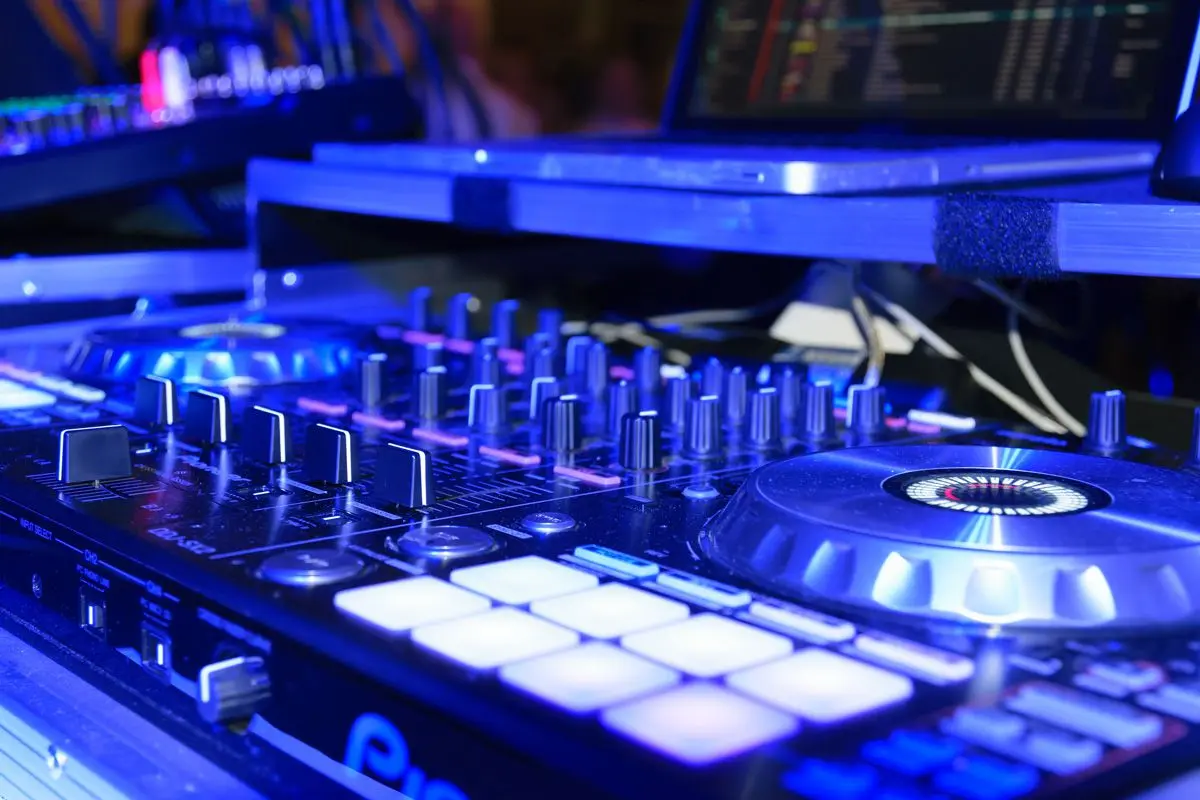 DJ Event Berlin Potsdam Brandenburg Christian Libor für Sie unterwegs DJ Event Berlin Potsdam Brandenburg Christian Libor für Sie unterwegs