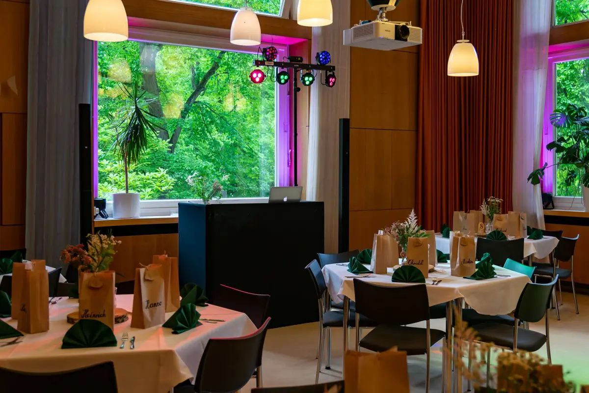 DJ Berlin Hochzeit - Christian Libor in Spandau unterwegs - DJ Technik