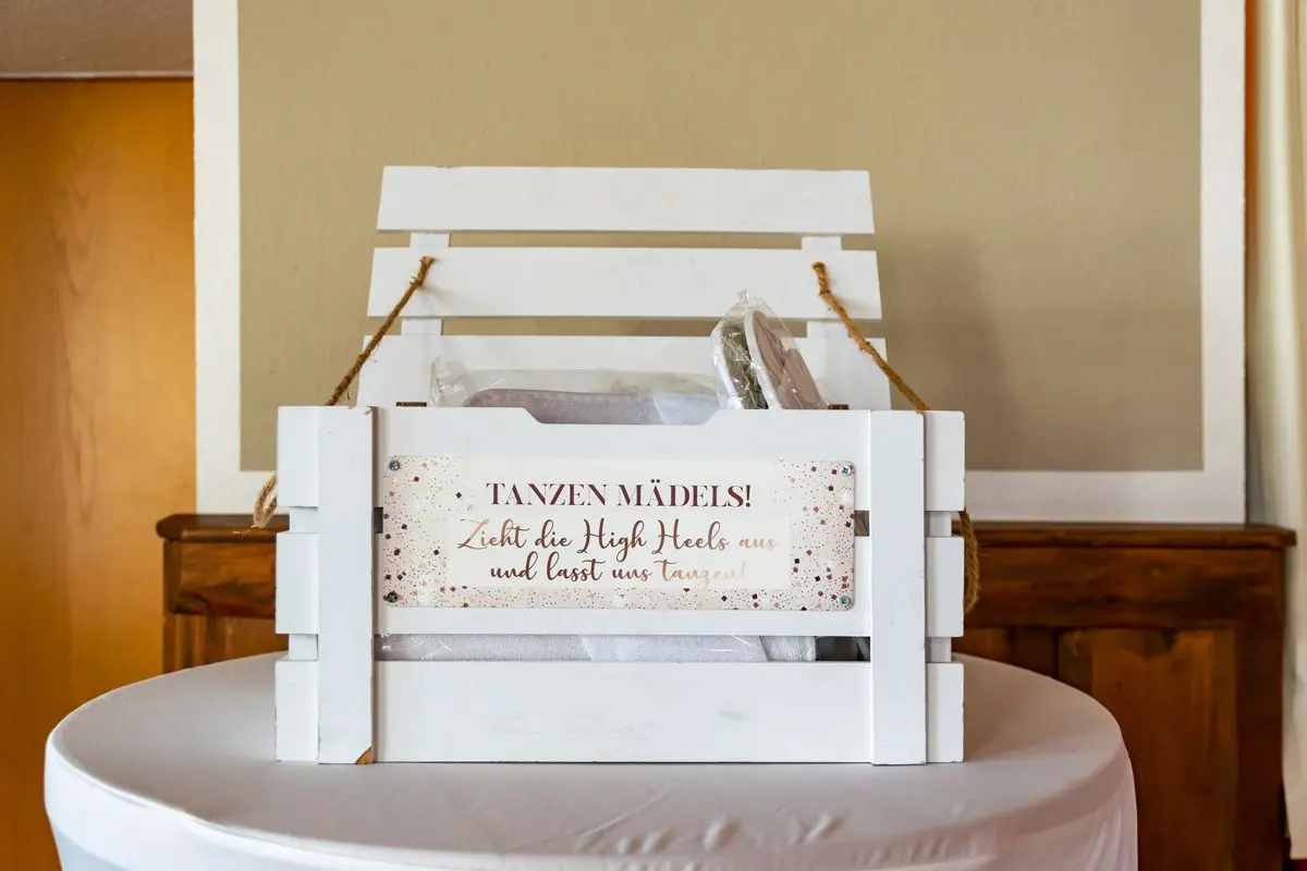 DJ Fürstenwalde Hochzeit Christian Libor - Landgasthof Spreetal - Tanzschuhe