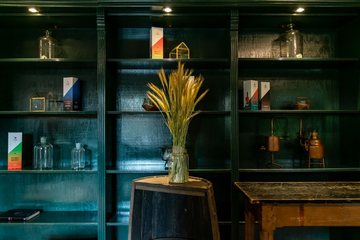 DJ Spreewald Hochzeit Christian Libor – Stork Club Whiskey – Partyraum Dekoration DJ Spreewald Hochzeit Christian Libor - Stork Club Whiskey - Partyraum Dekoration