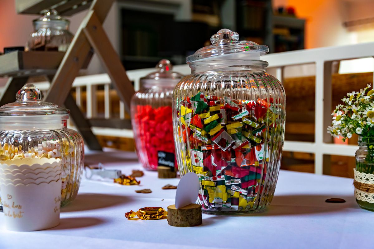 DJ Uckermark Hochzeit Christian Libor – Landhaus Arnimshain – Candy Bar DJ Uckermark Hochzeit Christian Libor - Landhaus Arnimshain - Candy Bar