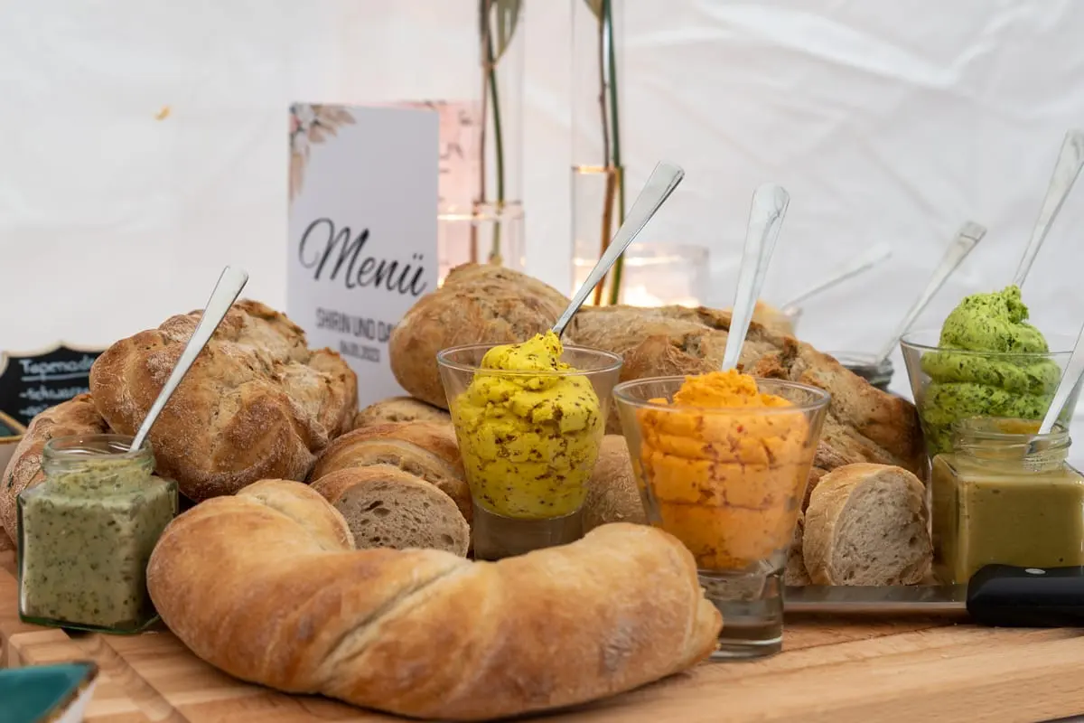 DJ Oberhavel Hochzeit Christian Libor – Marina Havelbaude – Catering DJ Oberhavel Hochzeit Christian Libor - Marina Havelbaude - Catering