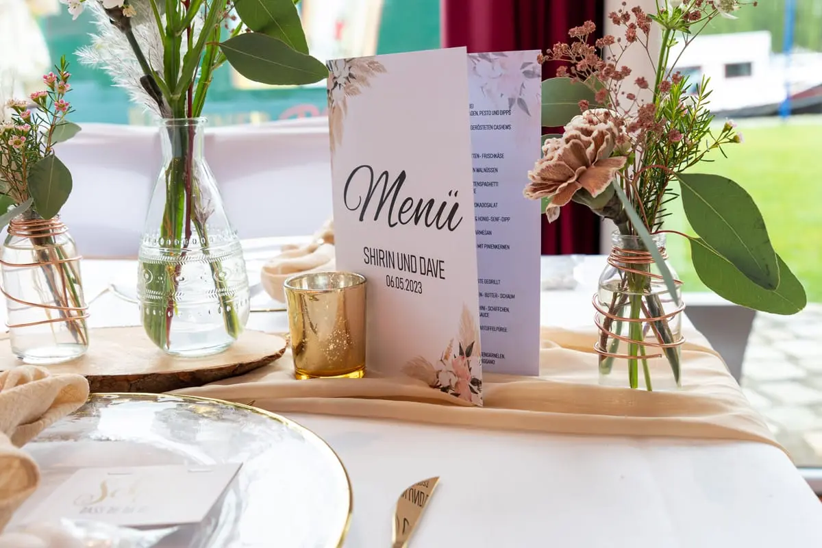 DJ Oberhavel Hochzeit Christian Libor – Marina Havelbaude – Tischdekoration DJ Oberhavel Hochzeit Christian Libor - Marina Havelbaude - Tischdekoration