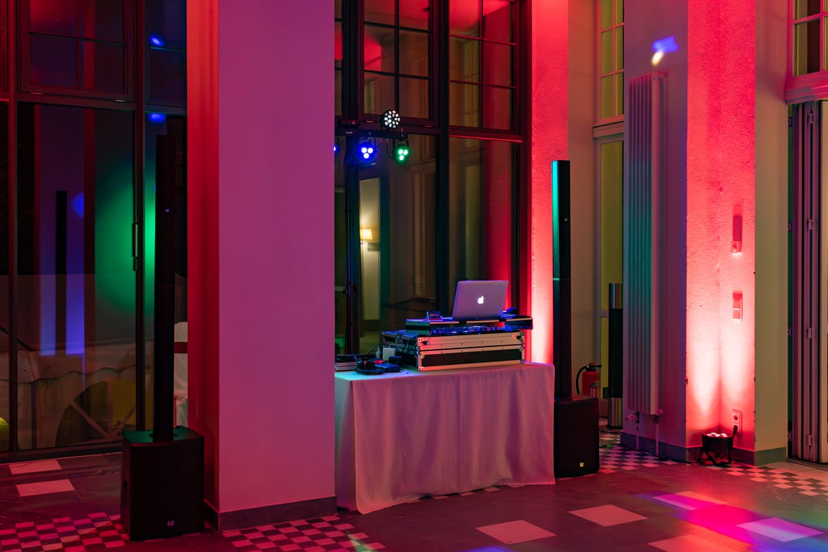 DJ Oberhavel Hochzeit Christian Libor – Seehaus Schloss & Gut Liebenberg – Technik DJ Oberhavel Hochzeit Christian Libor - Seehaus Schloss & Gut Liebenberg - Technik