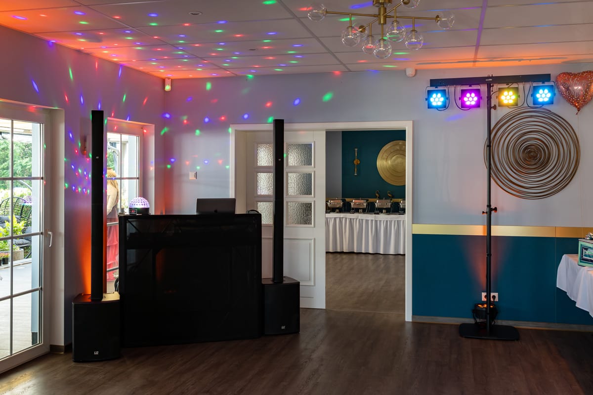 DJ Neuruppin Hochzeit Christian Libor – Seeperle – Technik DJ Neuruppin Hochzeit Christian Libor - Seeperle