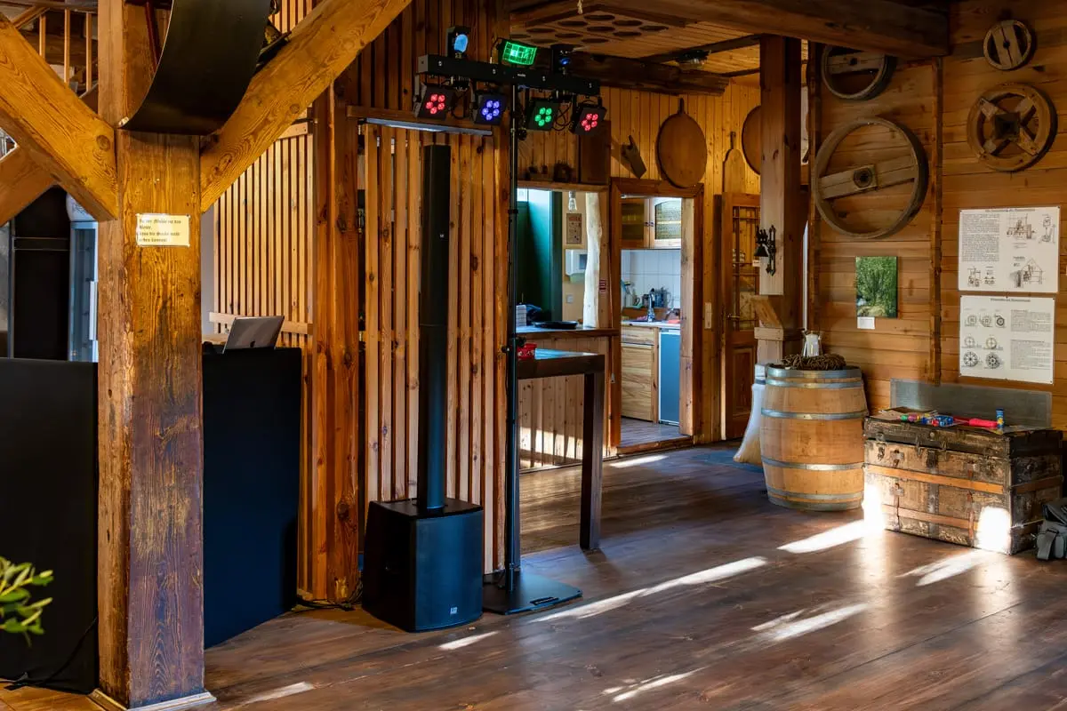 DJ Uckermark Hochzeit Christian Libor - Wassermühle - DJ Technik