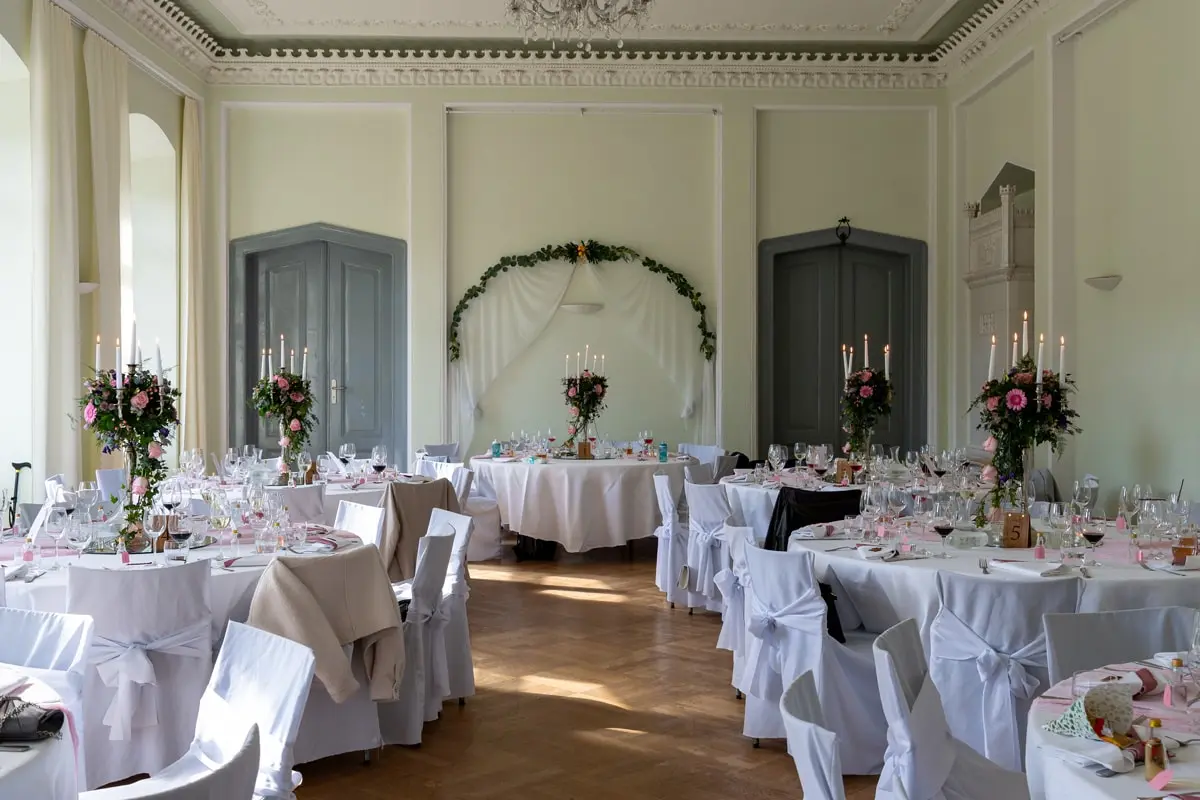 DJ Uckermark Hochzeit Christian Libor - Schloss Kröchlendorff - Willkommen