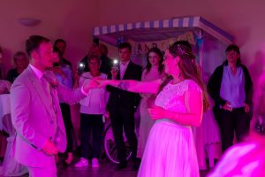 DJ Uckermark Hochzeit Christian Libor - Schloss Kröchlendorff - Hochzeitstanz